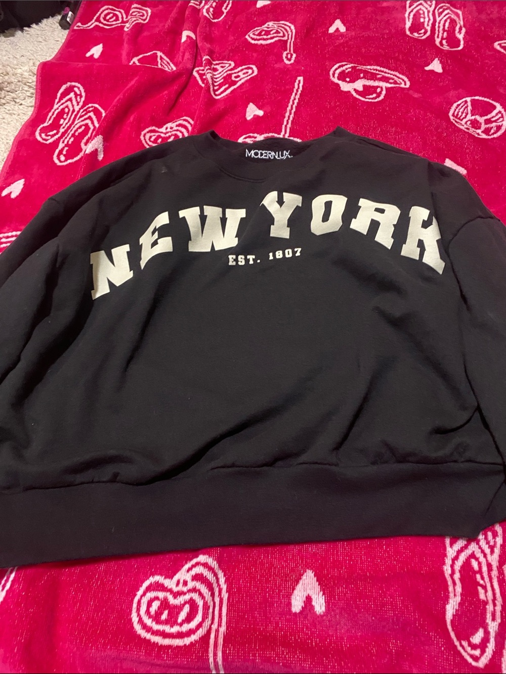 Womens New York lightly cropped sweatshirt
